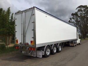 glenara's-new-walking-trailer